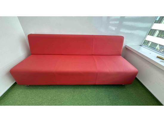 Sofa red