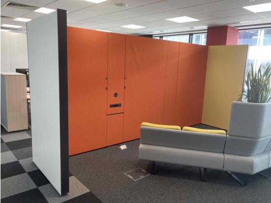 Acoustic walls orange U