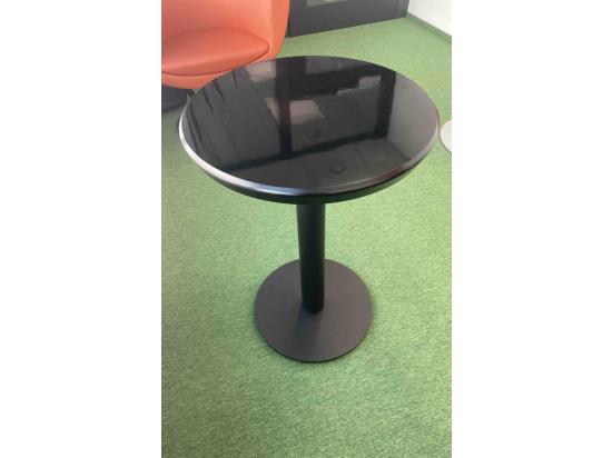 Black table ⌀ 50 cm