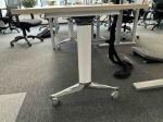 Desk on wheels 146 x 80
