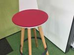 Hocker pink and white
