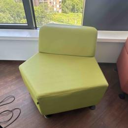 Green sofa 85 x 87