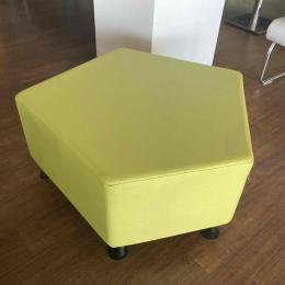 Green sofa without backrest 92