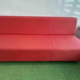 Sofa red