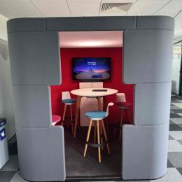 Sound booth open gray-red