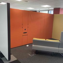 Acoustic walls orange U