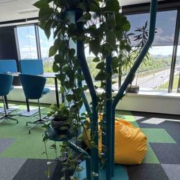 Plant stand blue